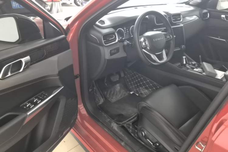 Used Lynk & Co 03 2019 1.5TD DCT JingPro Edition China VI Standard Driver Seat