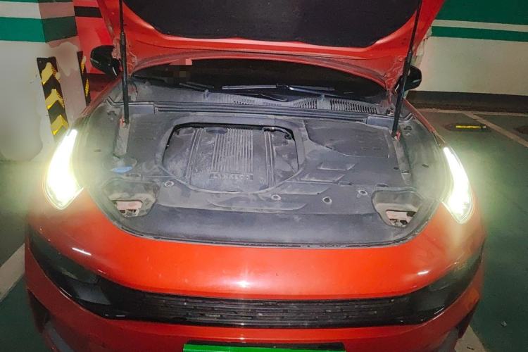 Used Lynk & Co 03 2019 1.5TD DCT JingPro Edition China VI Standard Engine Bay