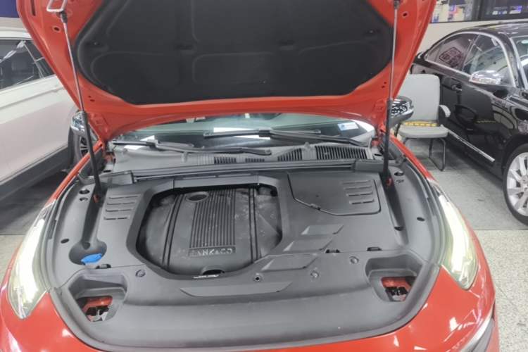 Used Lynk & Co 03 2019 1.5TD DCT Sport Edition China VI Standard Engine Bay
