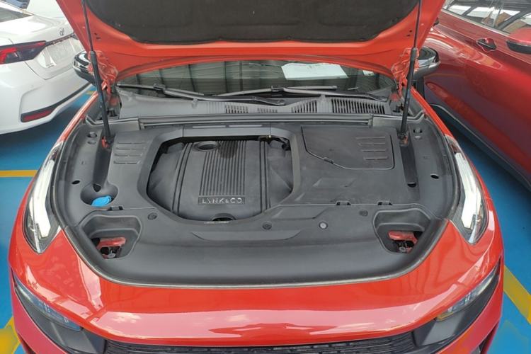 Used Lynk & Co 03 2019 1.5TD DCT JingPro Edition China VI Standard Engine Bay