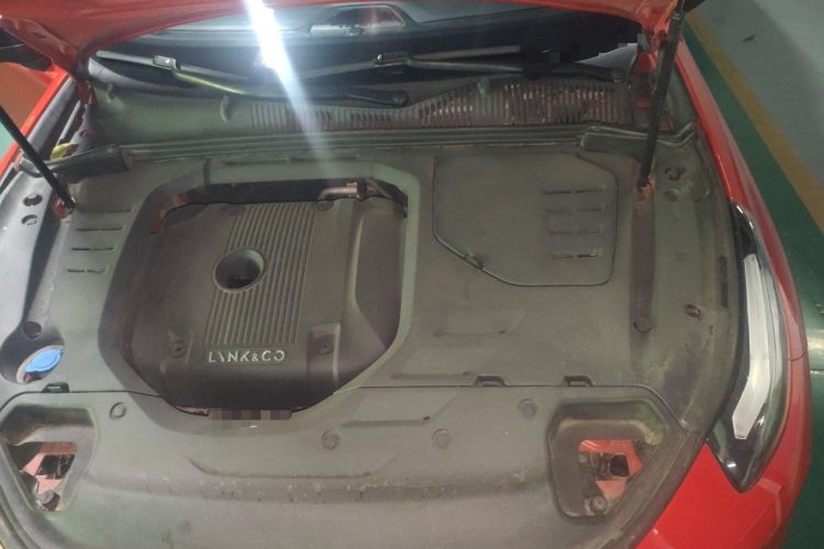 Used Lynk & Co 03 2019 2.0TD Automatic Jing Pro Edition Engine Bay Left