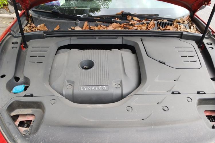 Used Lynk & Co 03 2019 2.0TD Automatic Trend Edition Engine Bay