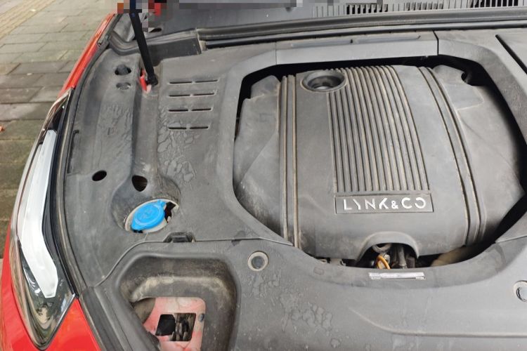 Used Lynk & Co 03 2019 1.5TD DCT JingPro Edition China VI Standard Engine Bay Right