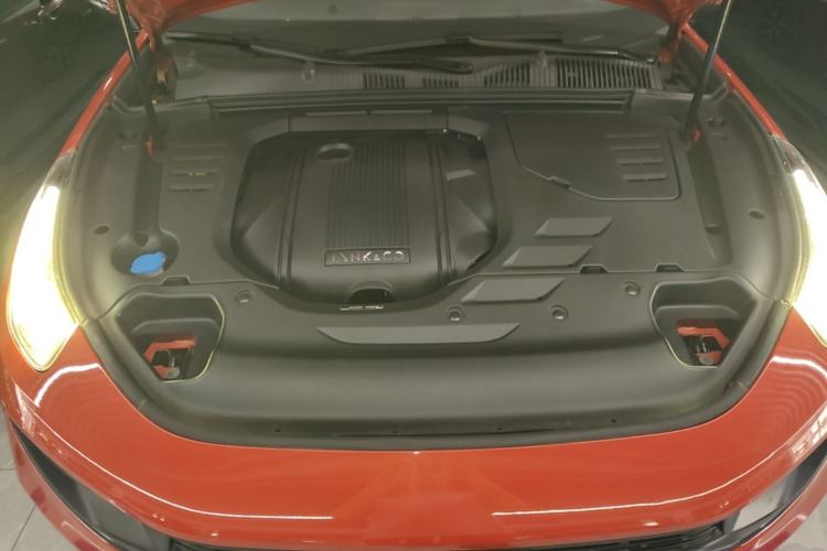 Used Lynk & Co 03 2019 1.5TD DCT JingPro Edition China VI Standard Engine Bay