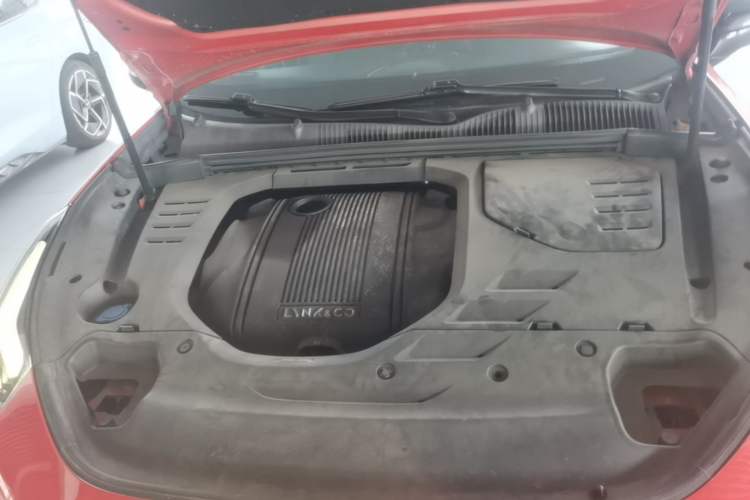 Used Lynk & Co 03 2019 1.5TD DCT JingPro Edition China VI Standard Engine Bay