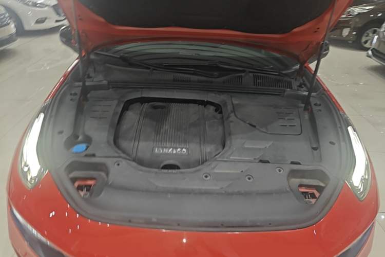 Used Lynk & Co 03 2019 1.5TD DCT JingPro Edition China VI Standard Engine Bay