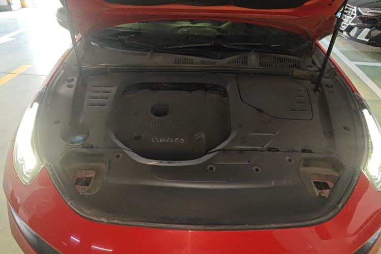 Used Lynk & Co 03 2019 2.0TD Automatic Trend Edition Engine Bay