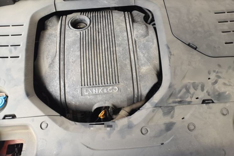 Used Lynk & Co 03 2019 1.5TD DCT JingPro Edition China VI Standard Engine Bay