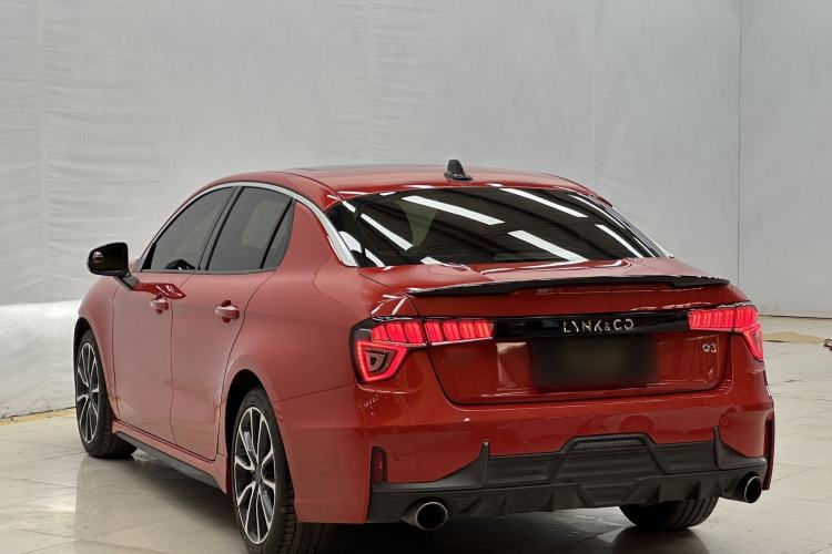 Used Lynk & Co 03 2019 2.0TD Automatic Trend Edition Exterior 3