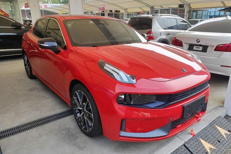 Used Lynk & Co 03 2019 1.5TD DCT JingPro Edition China VI Standard Front Right 45 Deg