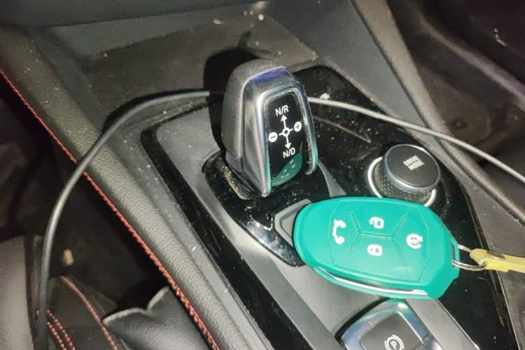 Used Lynk & Co 03 2019 1.5TD DCT JingPro Edition China VI Standard Gear Lever