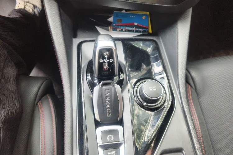 Used Lynk & Co 03 2019 2.0TD Automatic Trend Edition Gear Lever