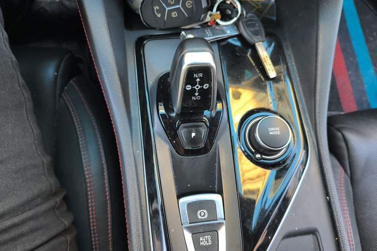 Used Lynk & Co 03 2019 1.5TD DCT Sport Edition China VI Standard Gear Lever