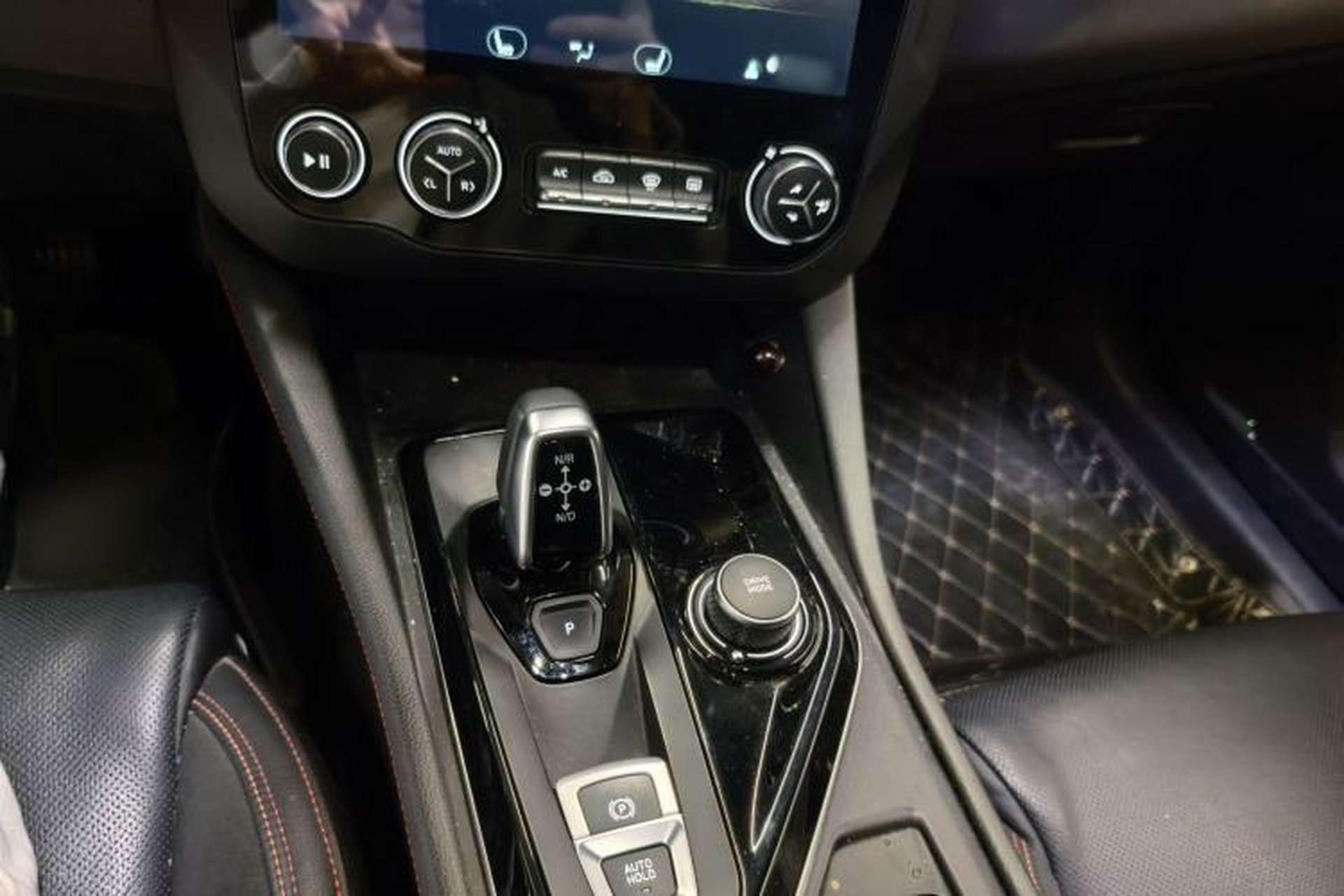 Used Lynk & Co 03 2019 1.5TD DCT Sport Edition China VI Standard Gear Lever