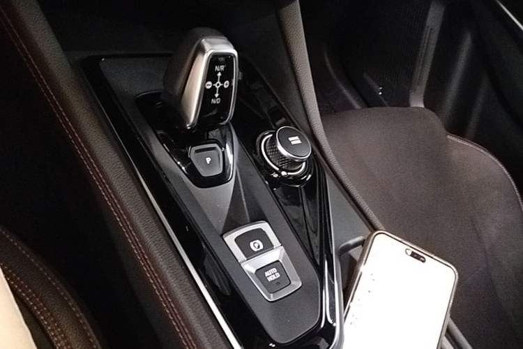 Used Lynk & Co 03 2019 2.0TD Automatic Trend Edition Gear Lever