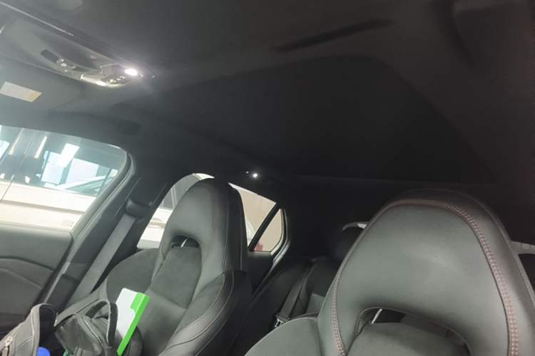 Used Lynk & Co 03 2019 1.5TD DCT Sport Edition China VI Standard Headliner