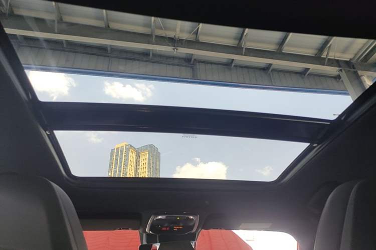 Used Lynk & Co 03 2019 1.5TD DCT JingPro Edition China VI Standard Headliner