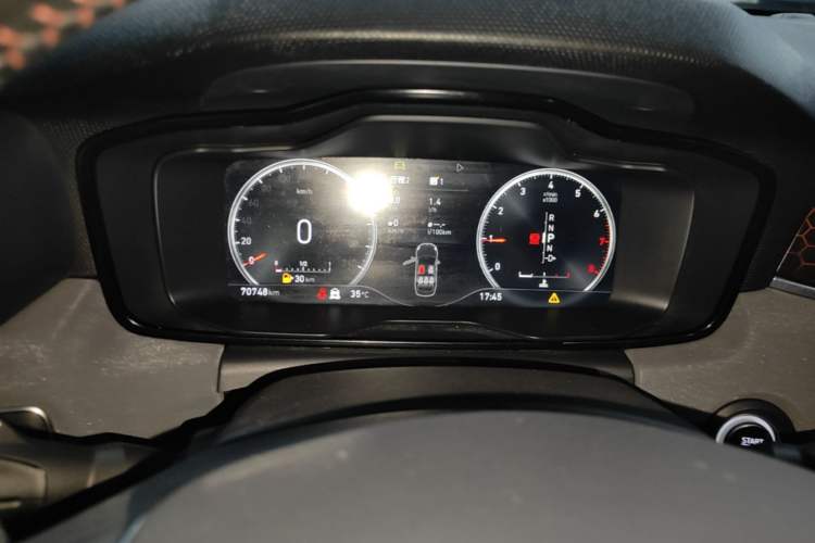 Used Lynk & Co 03 2019 1.5TD DCT JingPro Edition China VI Standard Instrument Cluster