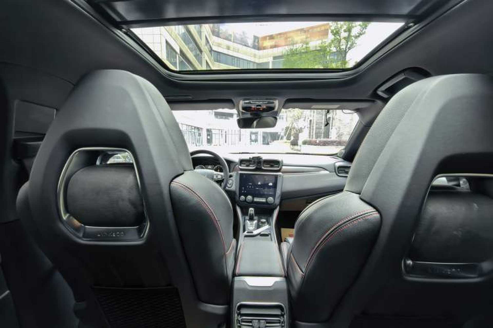 Used Lynk & Co 03 2019 2.0TD Automatic Jing Pro Edition Interior 5
