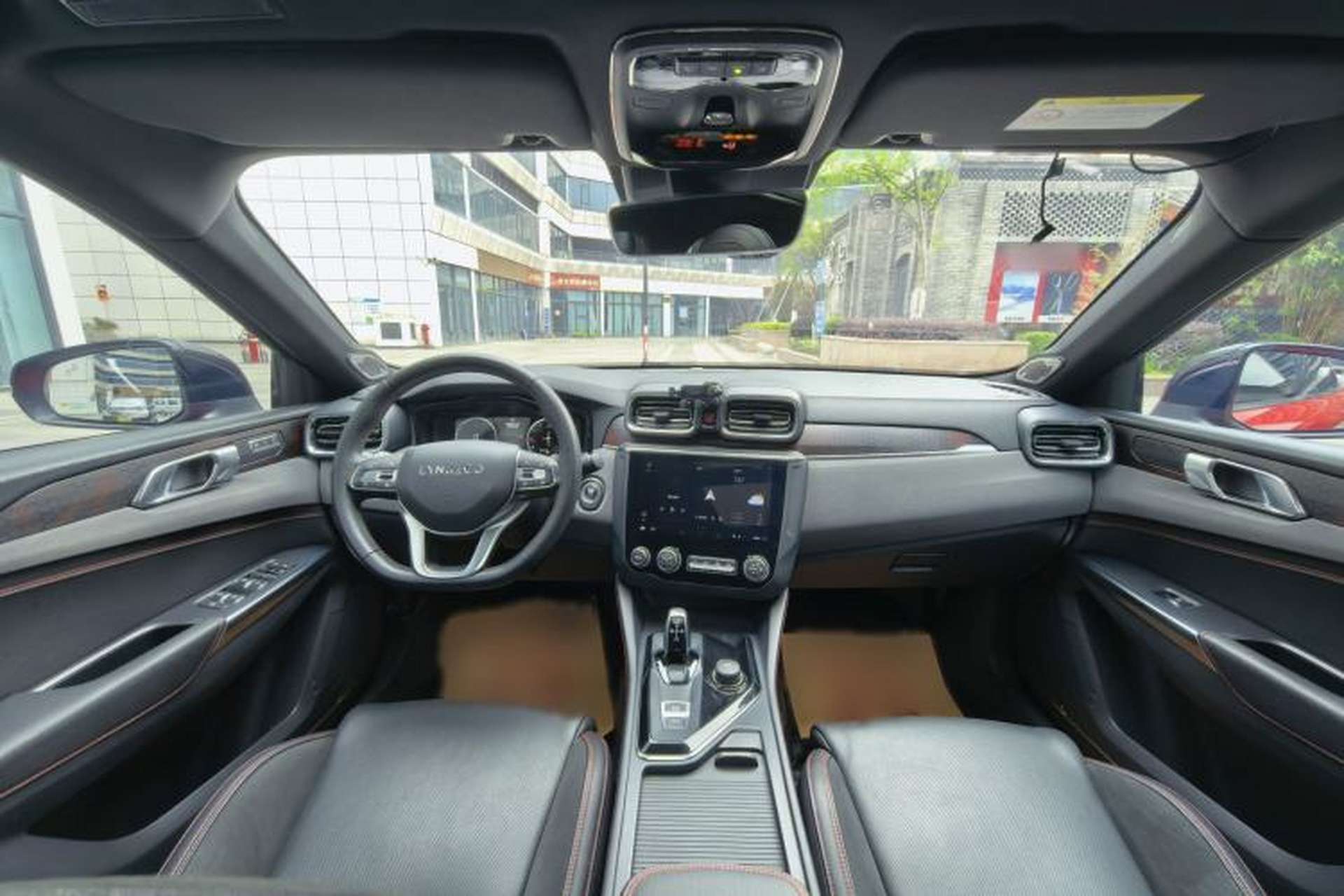 Used Lynk & Co 03 2019 2.0TD Automatic Jing Pro Edition Interior 6