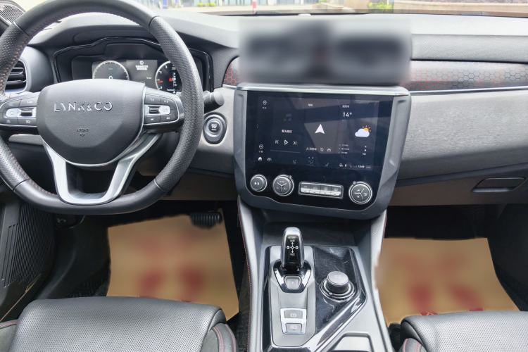 Used Lynk & Co 03 2019 2.0TD Automatic Jing Pro Edition Interior 7