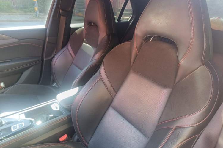 Used Lynk & Co 03 2019 2.0TD Automatic Jing Pro Edition Left Front Seat