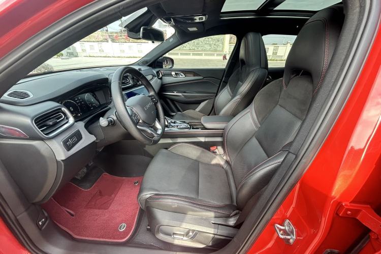 Used Lynk & Co 03 2019 2.0TD Automatic Trend Edition Left Front Seat