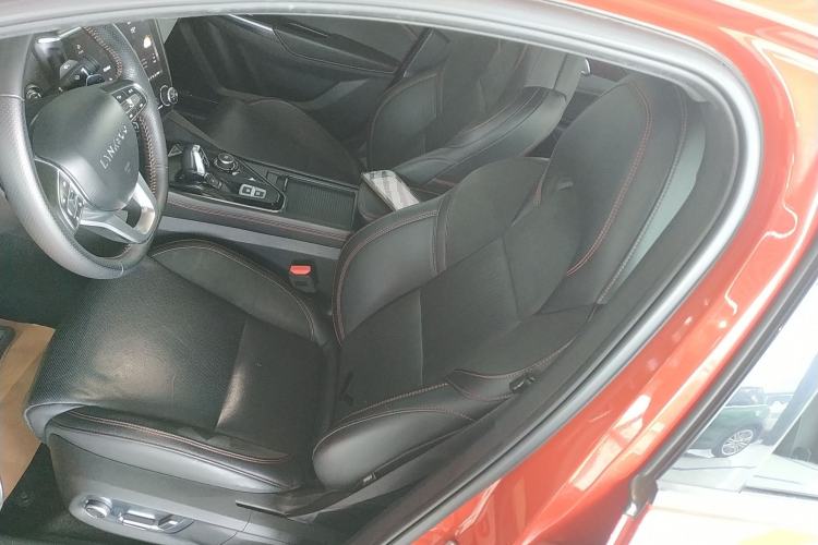 Used Lynk & Co 03 2019 1.5TD DCT JingPro Edition China VI Standard Left Front Seat