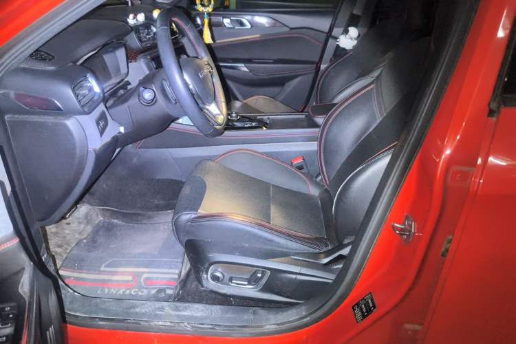Used Lynk & Co 03 2019 1.5TD DCT JingPro Edition China VI Standard Left Front Seat