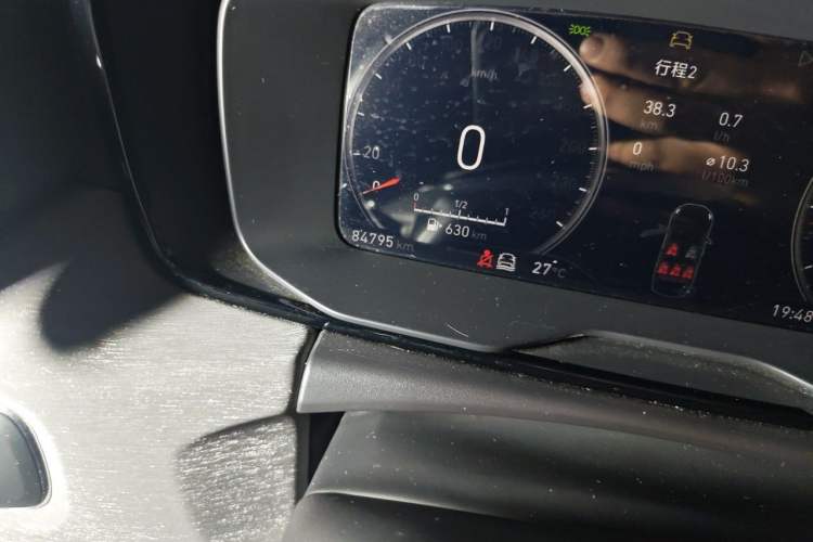 Used Lynk & Co 03 2019 2.0TD Automatic Jing Pro Edition Odometer Close Up