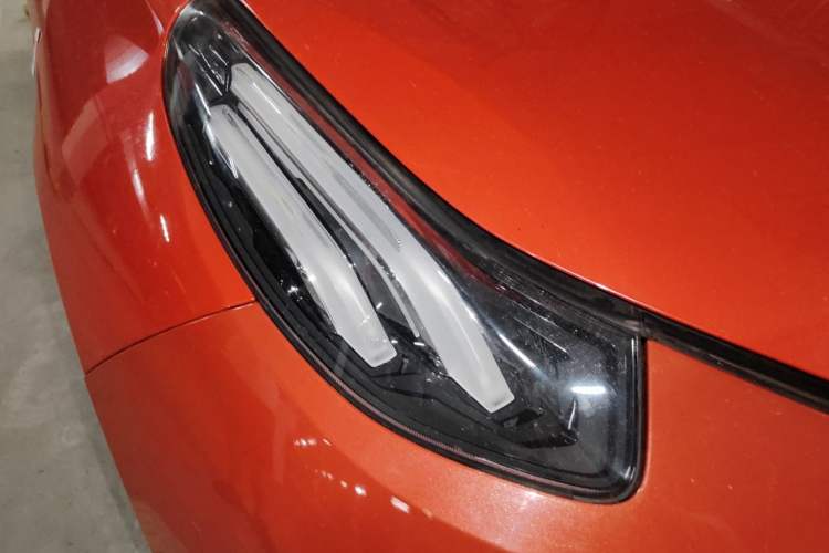 Used Lynk & Co 03 2019 1.5TD DCT JingPro Edition China VI Standard Right Front Headlight