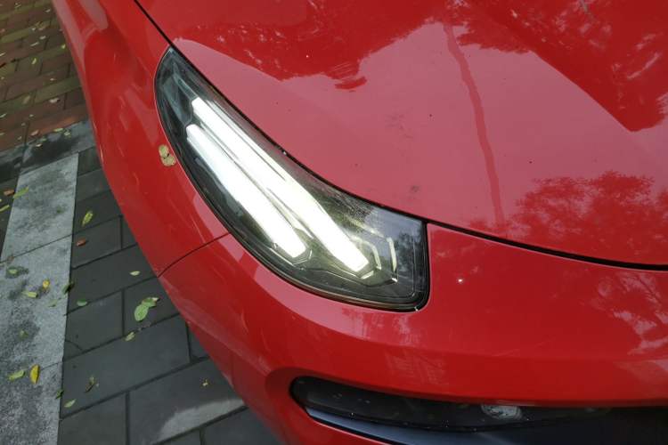 Used Lynk & Co 03 2019 1.5TD DCT JingPro Edition China VI Standard Right Front Headlight