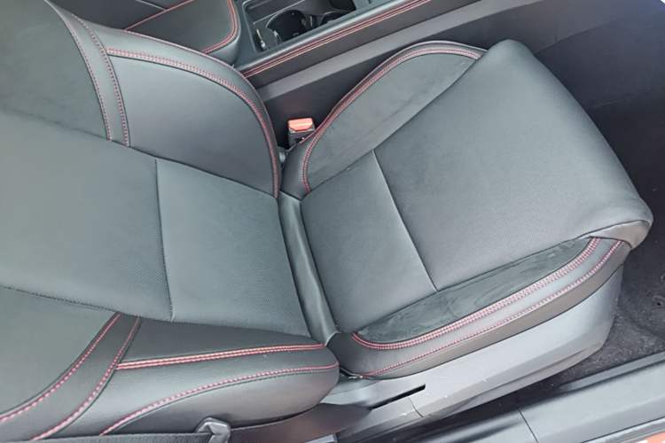 Used Lynk & Co 03 2019 1.5TD DCT Sport Edition China VI Standard Right Front Seat