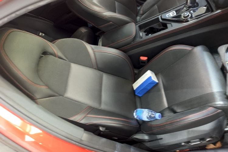 Used Lynk & Co 03 2019 1.5TD DCT JingPro Edition China VI Standard Right Front Seat