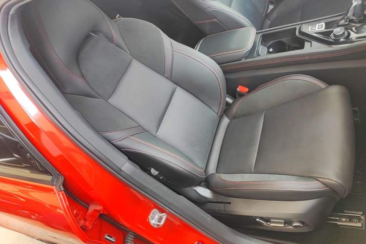Used Lynk & Co 03 2019 1.5TD DCT JingPro Edition China VI Standard Right Front Seat