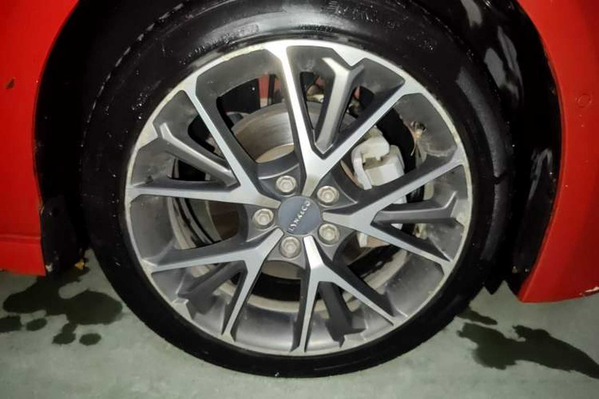Used Lynk & Co 03 2019 1.5TD DCT JingPro Edition China VI Standard Right Front Wheel Hub