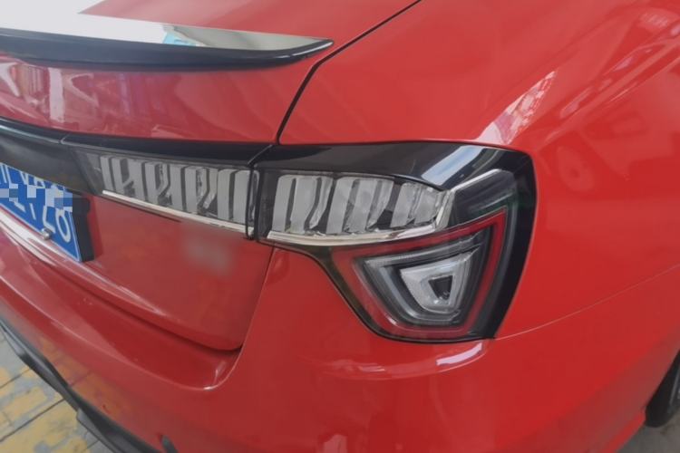 Used Lynk & Co 03 2019 1.5TD DCT JingPro Edition China VI Standard Right Rear Taillight