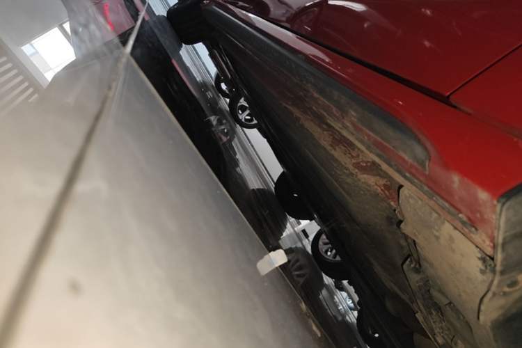 Used Lynk & Co 03 2019 1.5TD DCT JingPro Edition China VI Standard Right Side Sill
