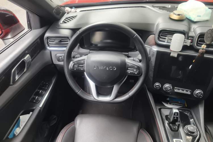 Used Lynk & Co 03 2019 2.0TD Automatic Trend Edition Steering Wheel