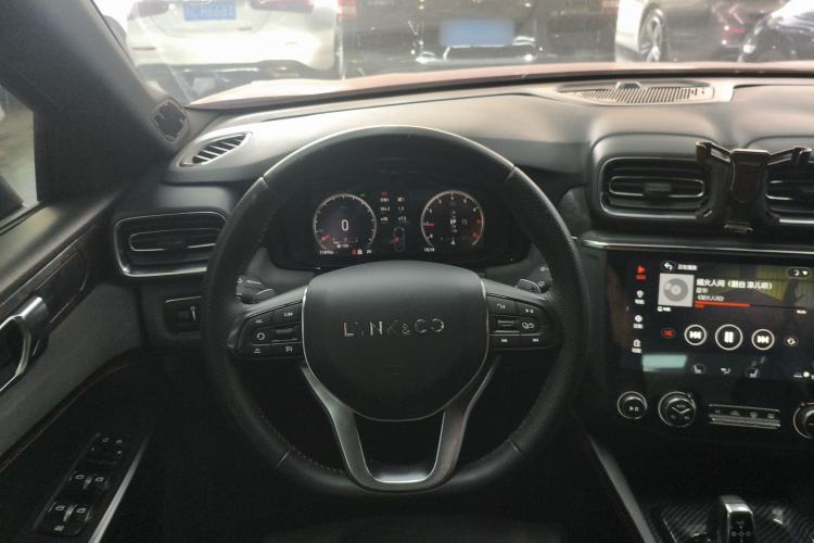 Used Lynk & Co 03 2019 2.0TD Automatic Trend Edition Steering Wheel