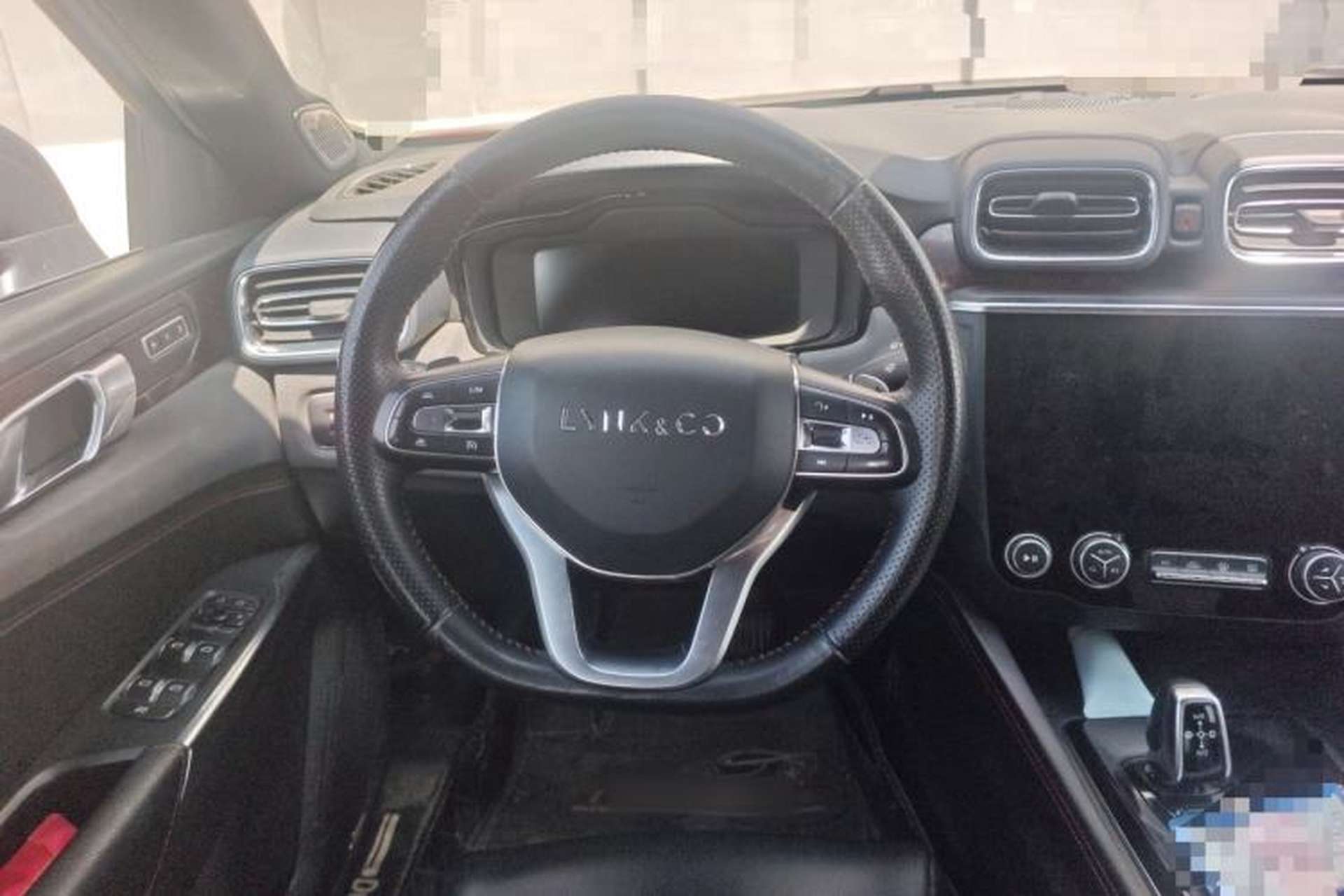 Used Lynk & Co 03 2019 2.0TD Automatic Jing Pro Edition Steering Wheel