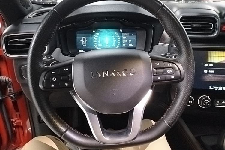 Used Lynk & Co 03 2019 2.0TD Automatic Trend Edition Steering Wheel