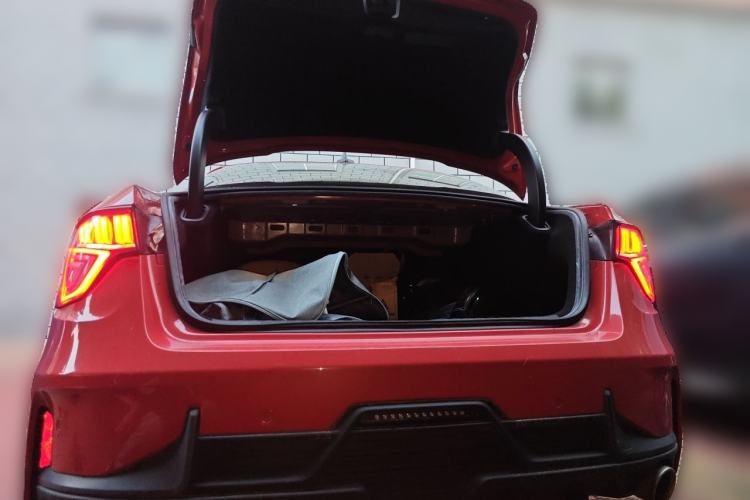 Used Lynk & Co 03 2019 1.5TD DCT Sport Edition China VI Standard Trunk