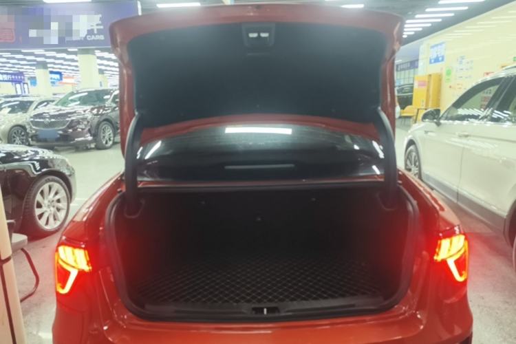 Used Lynk & Co 03 2019 1.5TD DCT Sport Edition China VI Standard Trunk