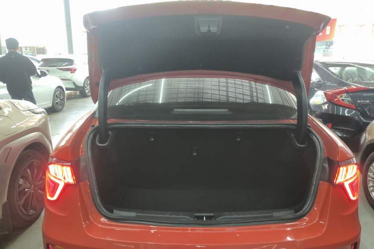 Used Lynk & Co 03 2019 2.0TD Automatic Trend Edition Trunk