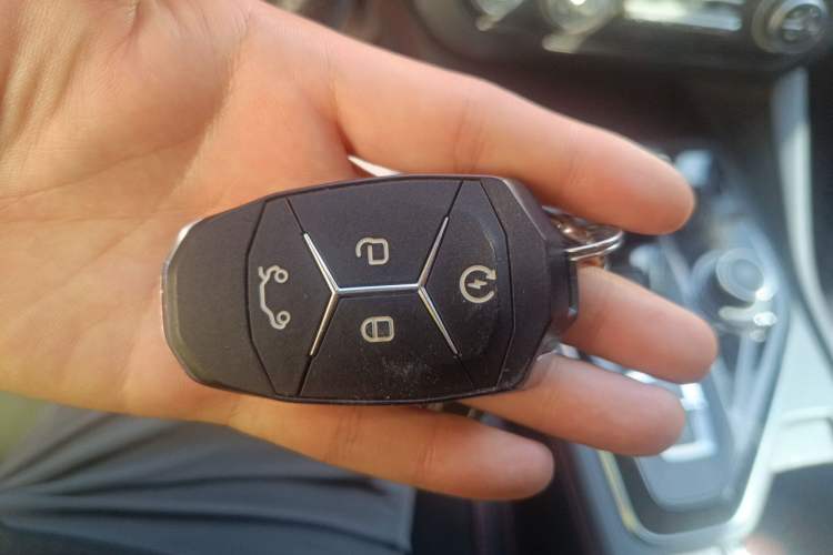 Used Lynk & Co 03 2019 2.0TD Automatic Jing Pro Edition Vehicle Key