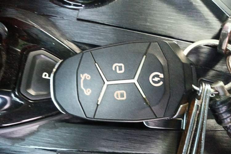 Used Lynk & Co 03 2019 1.5TD DCT JingPro Edition China VI Standard Vehicle Key