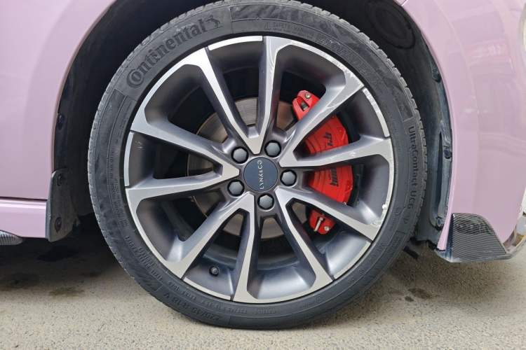 Used Lynk & Co 03 2019 1.5TD DCT Sport Edition China VI Standard Right Front Wheel Hub