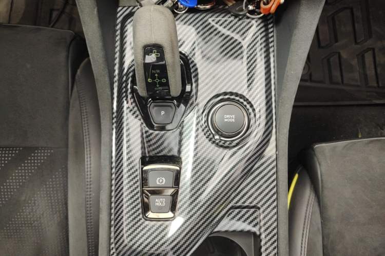 Used Lynk & Co 03 2019 03+ 2.0TD Automatic Wind-Chasing Edition Gear Lever