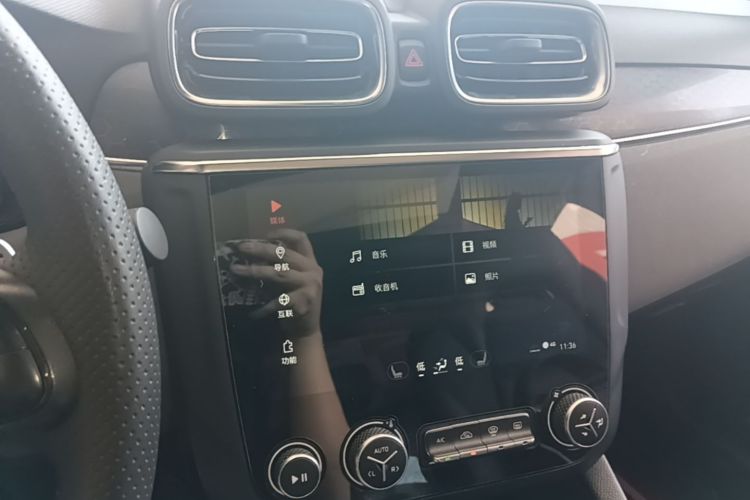 Used Lynk & Co 03 2019 1.5TD DCT Sport Edition China VI Standard Audio And AC Panel